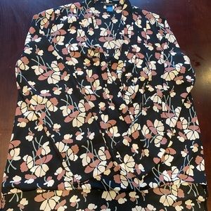 Floral Ann Taylor Factory wrap top